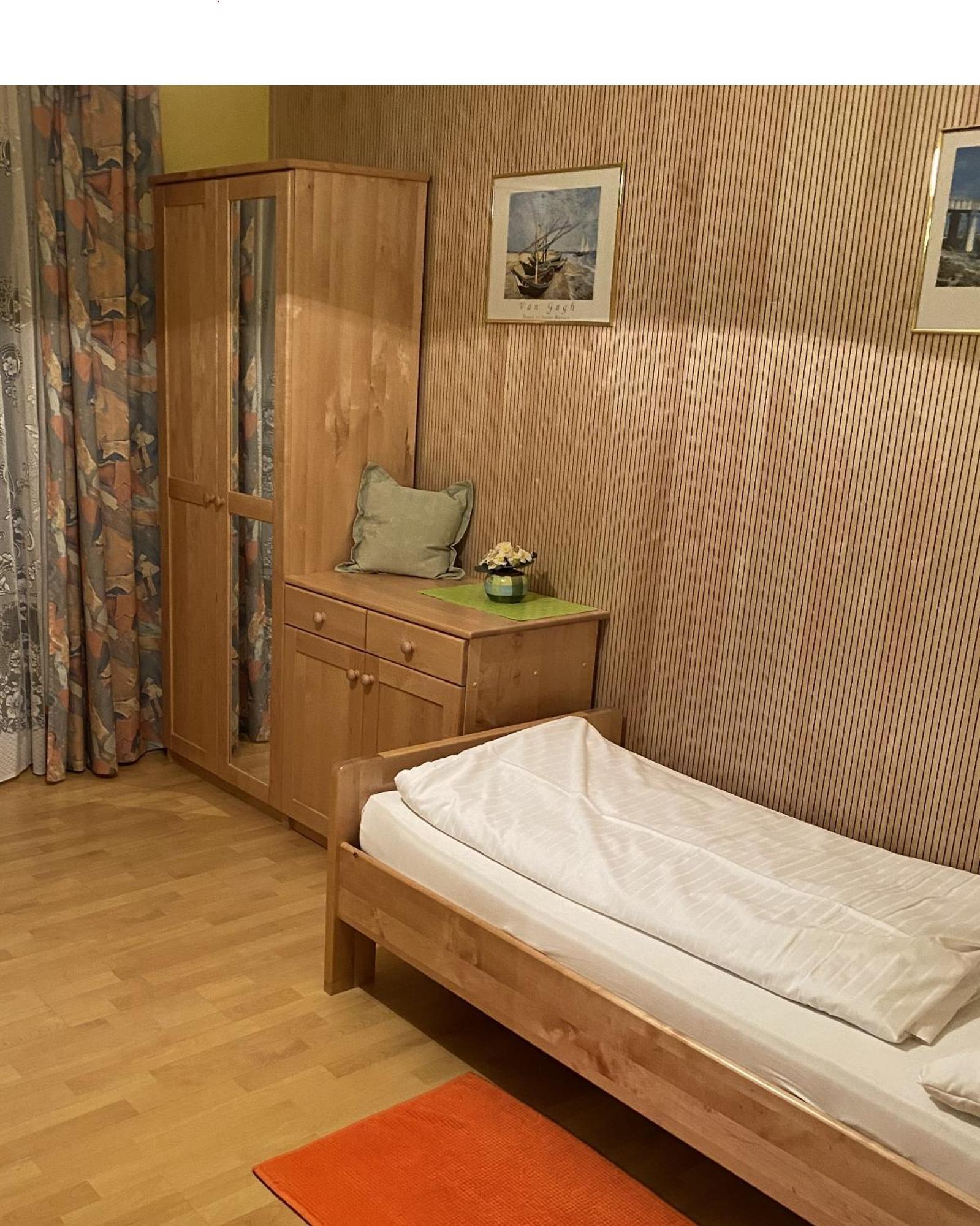 Hotel-Restaurant-Vinothek Felix Sommer Auersthal المظهر الخارجي الصورة